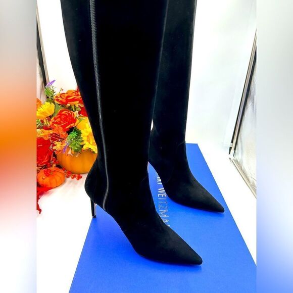 SOLD!!!!!!!!   Women’s Stuart Weitzman knee-high boots, size 8.5 made in Spain. - Picture 1 of 8